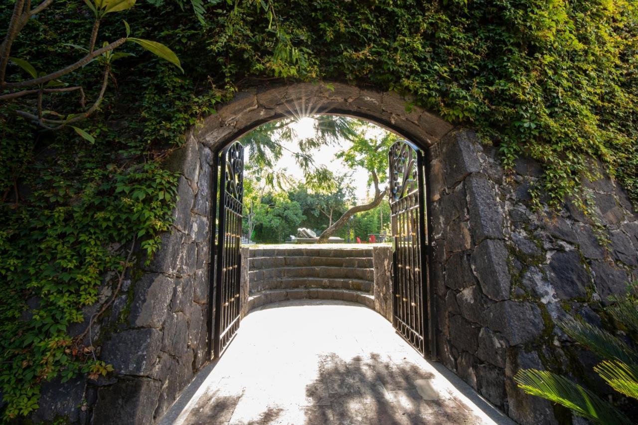 Hotel Boutique Casa Isabella Tepoztlán Exterior photo